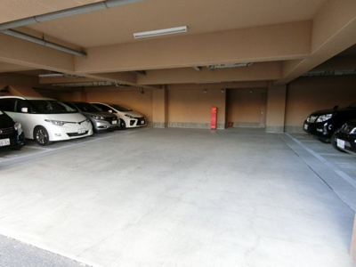 【駐車場】 | リヴェール緑地