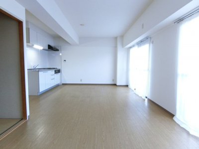 【居間・リビング】 | リヴェール緑地