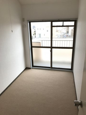 【洋室】 | メゾンヤマギワ