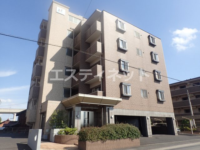 サプリーム大田川の外観