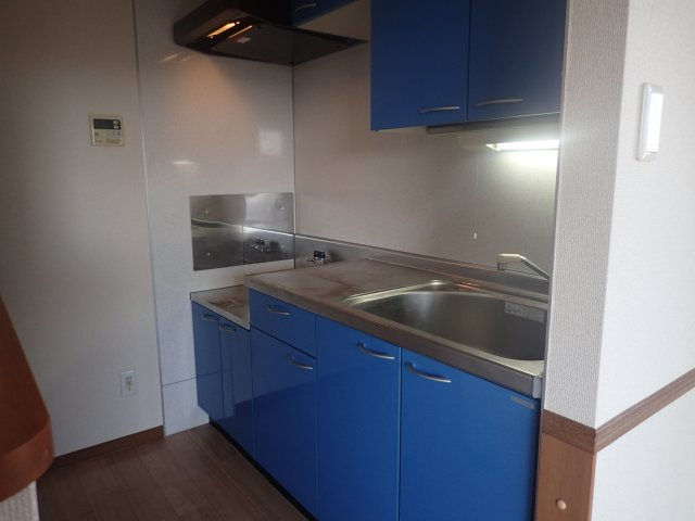 サプリーム大田川のキッチン