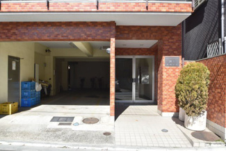 【エントランス】 | エントランス