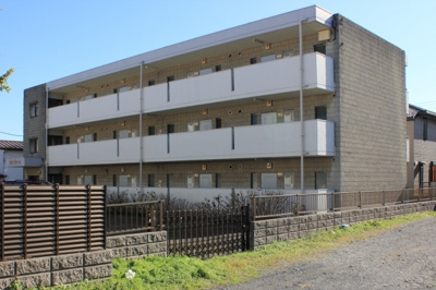 【外観】 | ヴィラアライ11 | 閑静な住宅街で日当たり良好です。