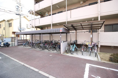 【その他共用部分】 | フェリス旭ヶ丘 | ☆屋根付き駐輪場☆