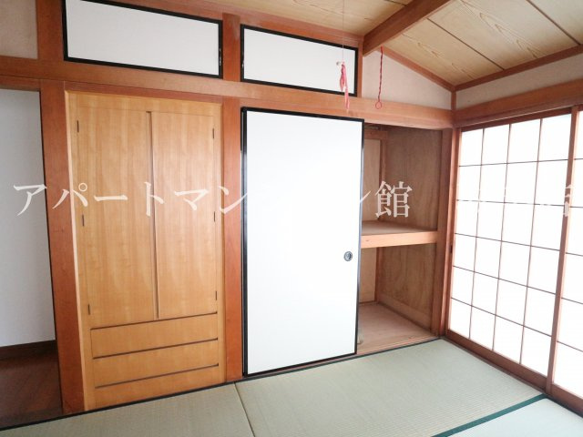 野々井戸建の収納