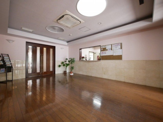 【エントランス】 | 建物の内部です