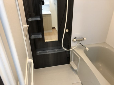 【浴室】 | ヒルトップウィング | ※退去前の為、写真と現状が異なる場合がございます