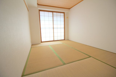 【寝室】 | ミレ桜塚