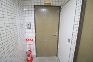 【玄関】 | ミレ桜塚