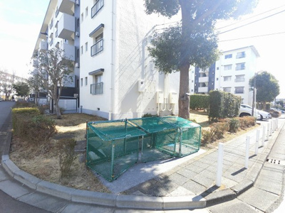 【その他共用部分】 | 片倉台団地参街区 | ゴミ置場