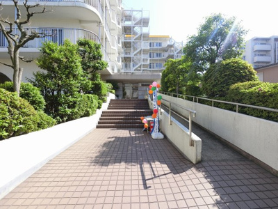 【エントランス】 | コープ野村大森