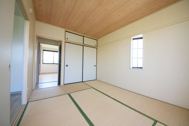 サンビレッジ住吉D棟の和室