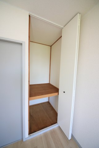 サンビレッジ住吉D棟の収納