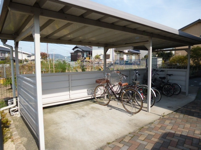 グランディアのその他共用部分|自転車置き場