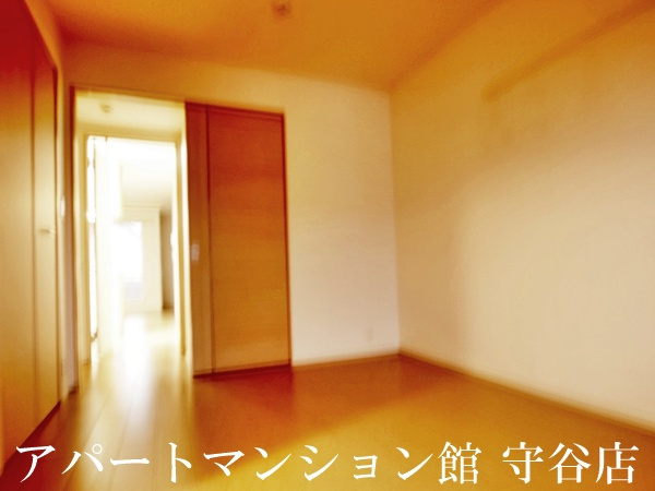 アムールの寝室