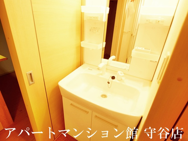アムールの独立洗面台