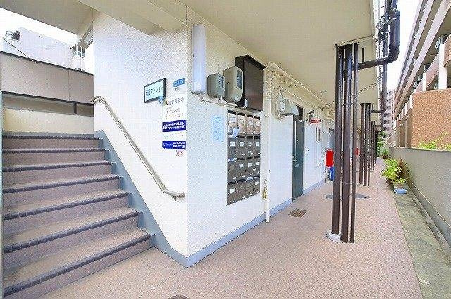 大宮西田マンションのエントランス|清潔なエントランスです