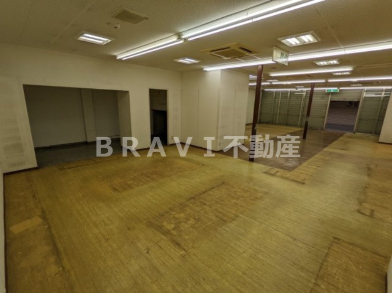 庄内貸店舗　BRAVI不動産の内装|【庄内一棟貸店舗】内装もきれいです