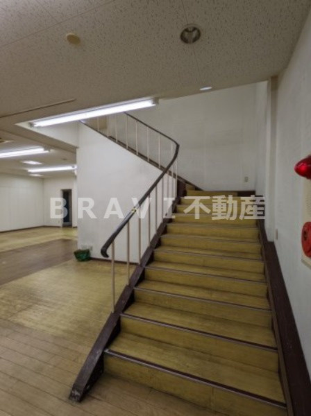 庄内貸店舗　BRAVI不動産の内装|【庄内一棟貸店舗】きれいな内装です
