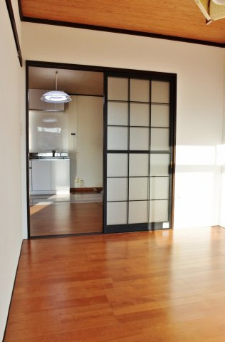 サンライズＢ棟の洋室