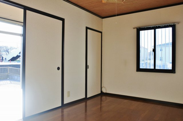 サンライズＢ棟の洋室