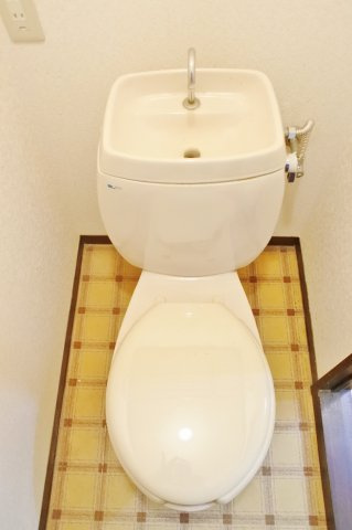 サンライズB棟のトイレ