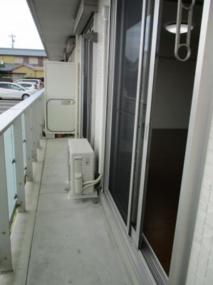 【バルコニー】 | 立志舎   | バルコニーからの眺めを楽しみながら食事をしませんか