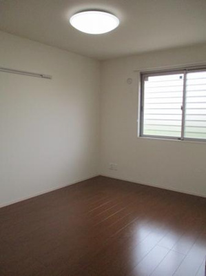 【洋室】 | 立志舎   | 落ち着いた色調の洋室です