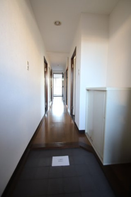 【ロビー】 | ロゼジャルダン