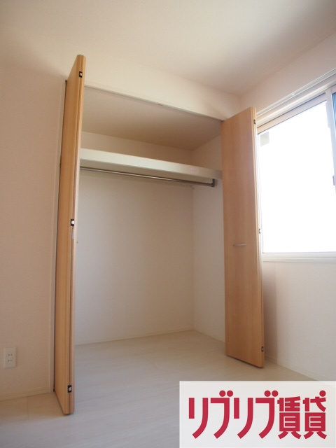 バードネイチャー　Ｅ棟の収納