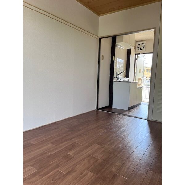 パナハイツKの居間・リビング