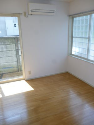 【洋室】 | カーサビアンカ