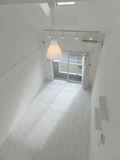 【展望】 | ロフトからの景観です！天井が高く開放感のある洋室6.5帖のお部屋です☆