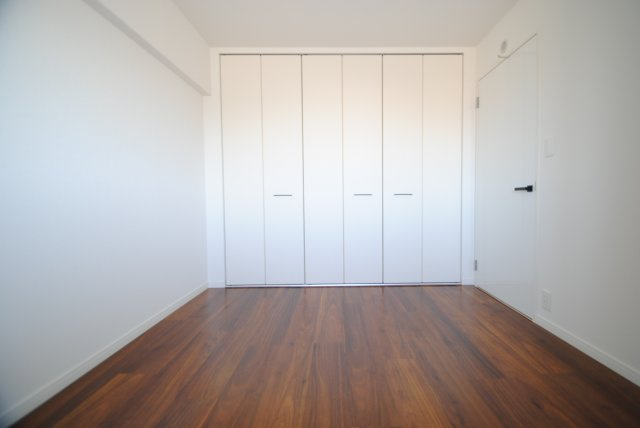 東合川ヒルズの寝室