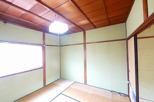 西笹鉾貸家の和室|風の通りも良いお部屋です。