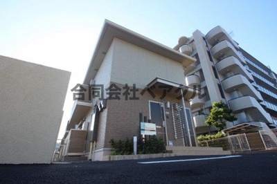【外観】 | ヴィヴィアーナ | 外観もきれいです