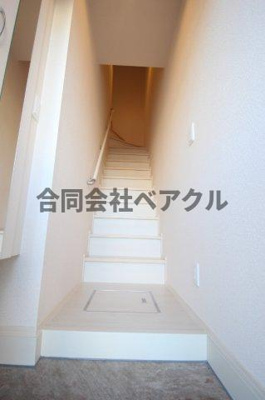 【玄関】 | ヴィヴィアーナ | 収納もある玄関です