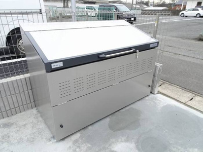 【その他】 | エスパーダⅡ | 共用ゴミストッカー