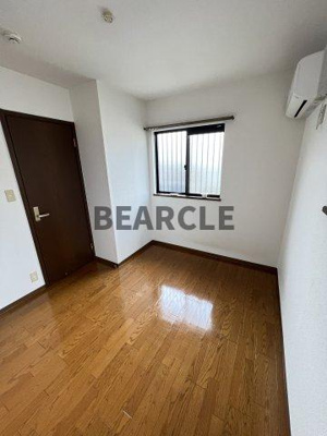 【洋室】 | メゾンやくし