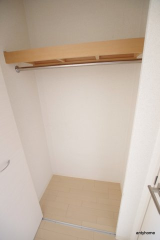 SWISS梅田東　仲介手数料無料の収納