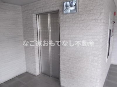 【エントランス】 | グランドメゾン中小田井