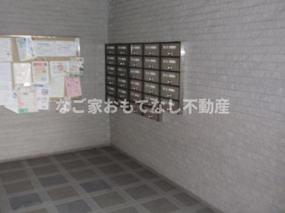 【エントランス】 | グランドメゾン中小田井