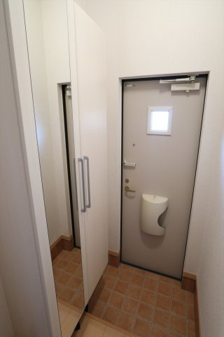 オビー　ガーデンＡの玄関