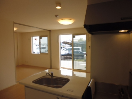 ローベルジュＢの居間・リビング