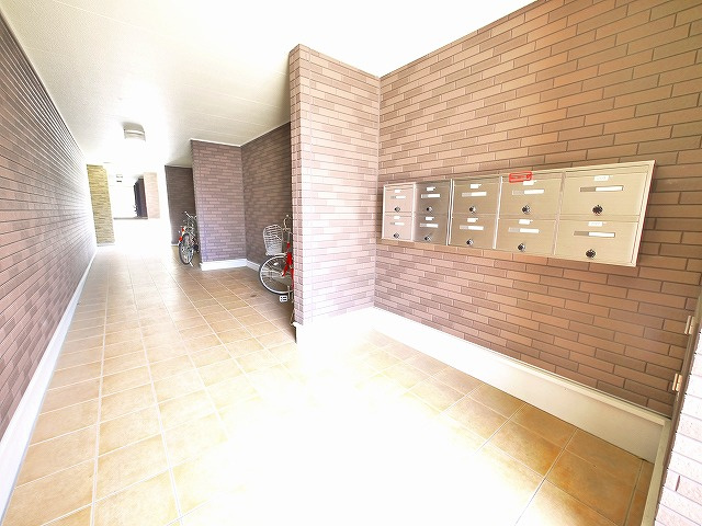 レーベンのその他共用部分|キレイな共有スペース。