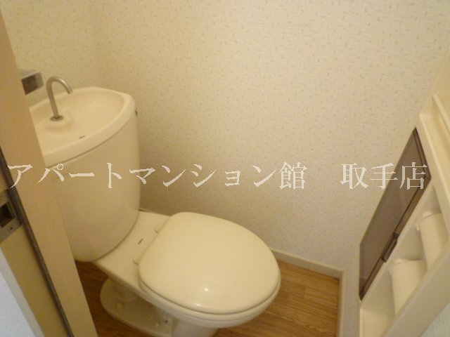 コーポセンチュリーのトイレ