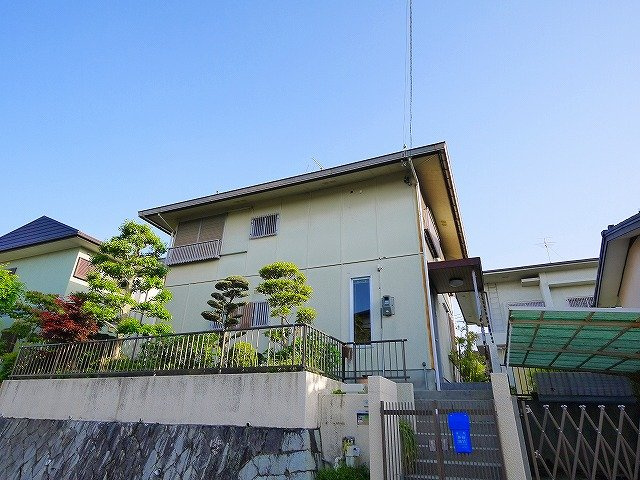 中山泉ヶ丘一戸建の外観