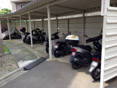 【その他共用部分】 | 有馬南住宅1号棟 | バイク置場