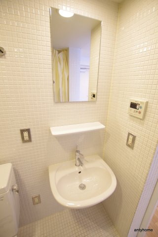 大阪市北区菅原町の賃貸マンションの洗面所