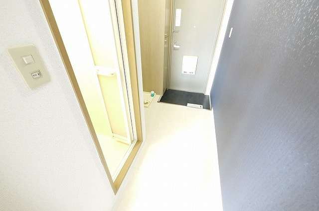 ＴＭビルの玄関